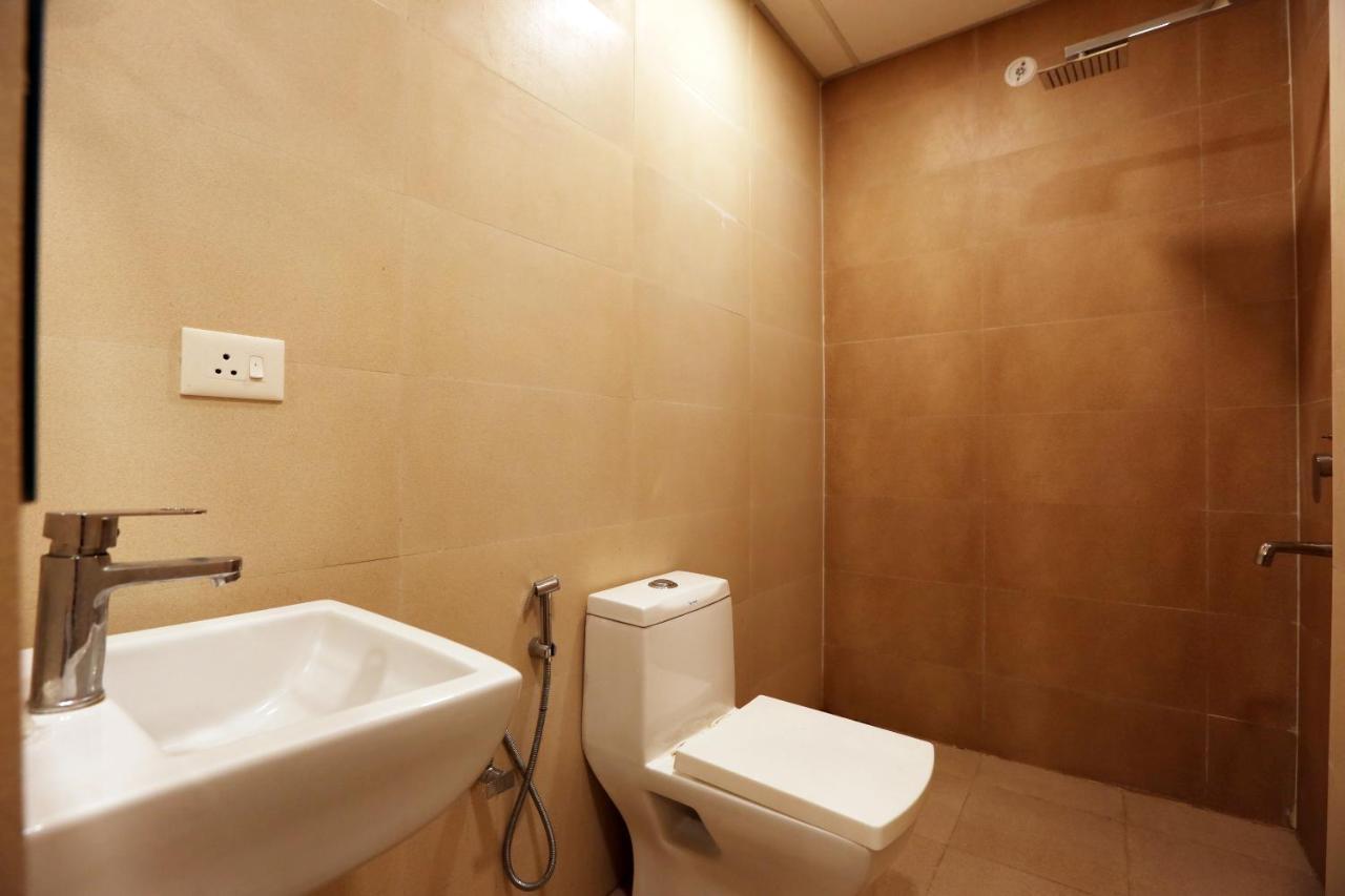 Hotel Ark Wood New Delhi Ngoại thất bức ảnh