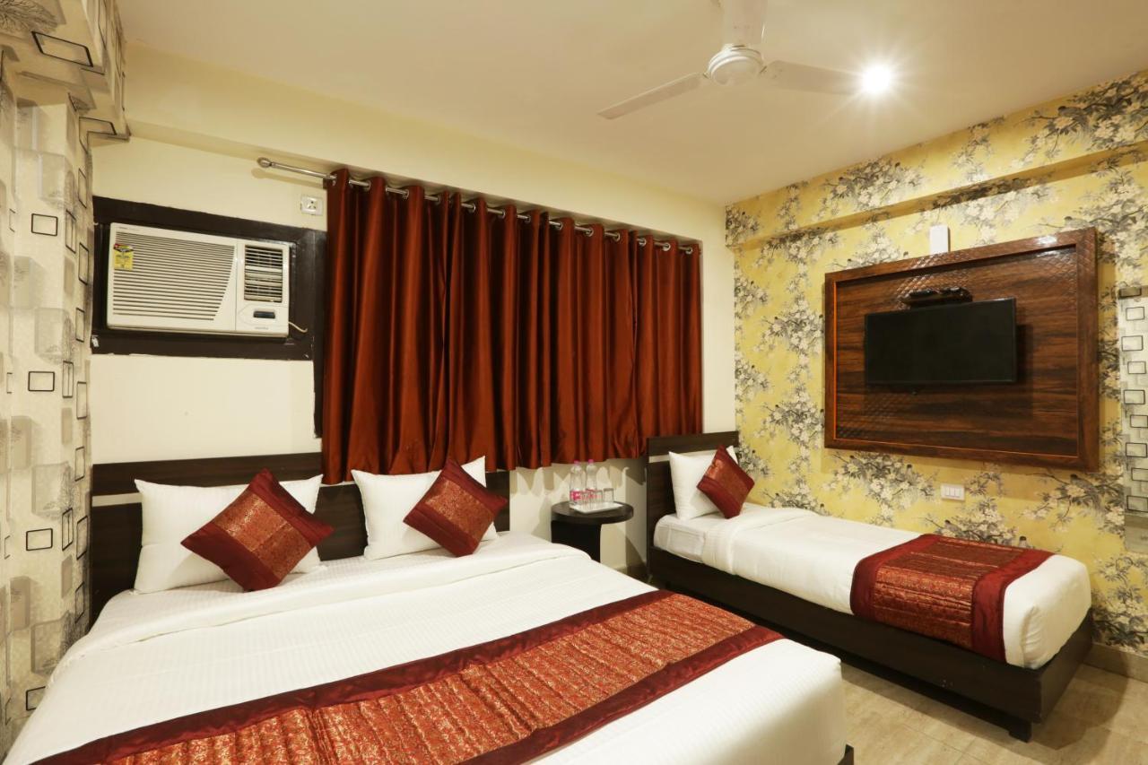 Hotel Ark Wood New Delhi Ngoại thất bức ảnh